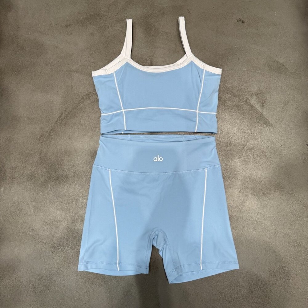 Women's Blue Alo Yoga Activewear Set –  Padded tank &  Shorts Sz S